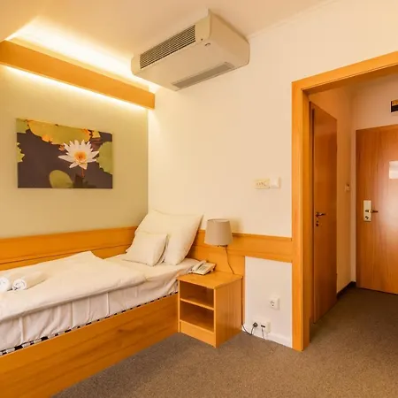 Aqua Termal Hotel 3*