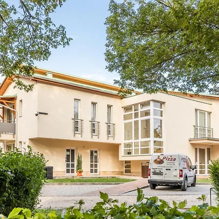 Hotell Aqua Termal Mosonmagyaróvár
