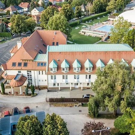 מלון Aqua Termal Mosonmagyaróvár