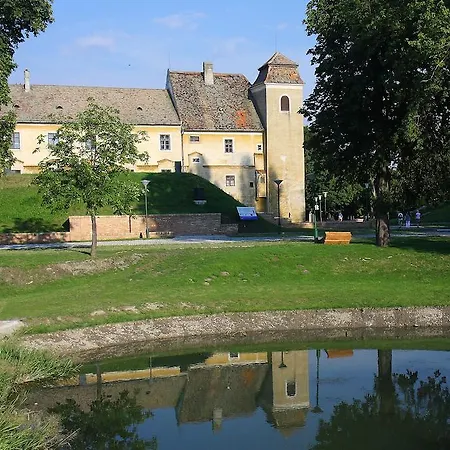 Aqua Termál 3* Mosonmagyaróvár