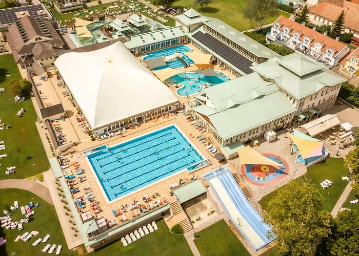Hotel Aqua Termál 3*
